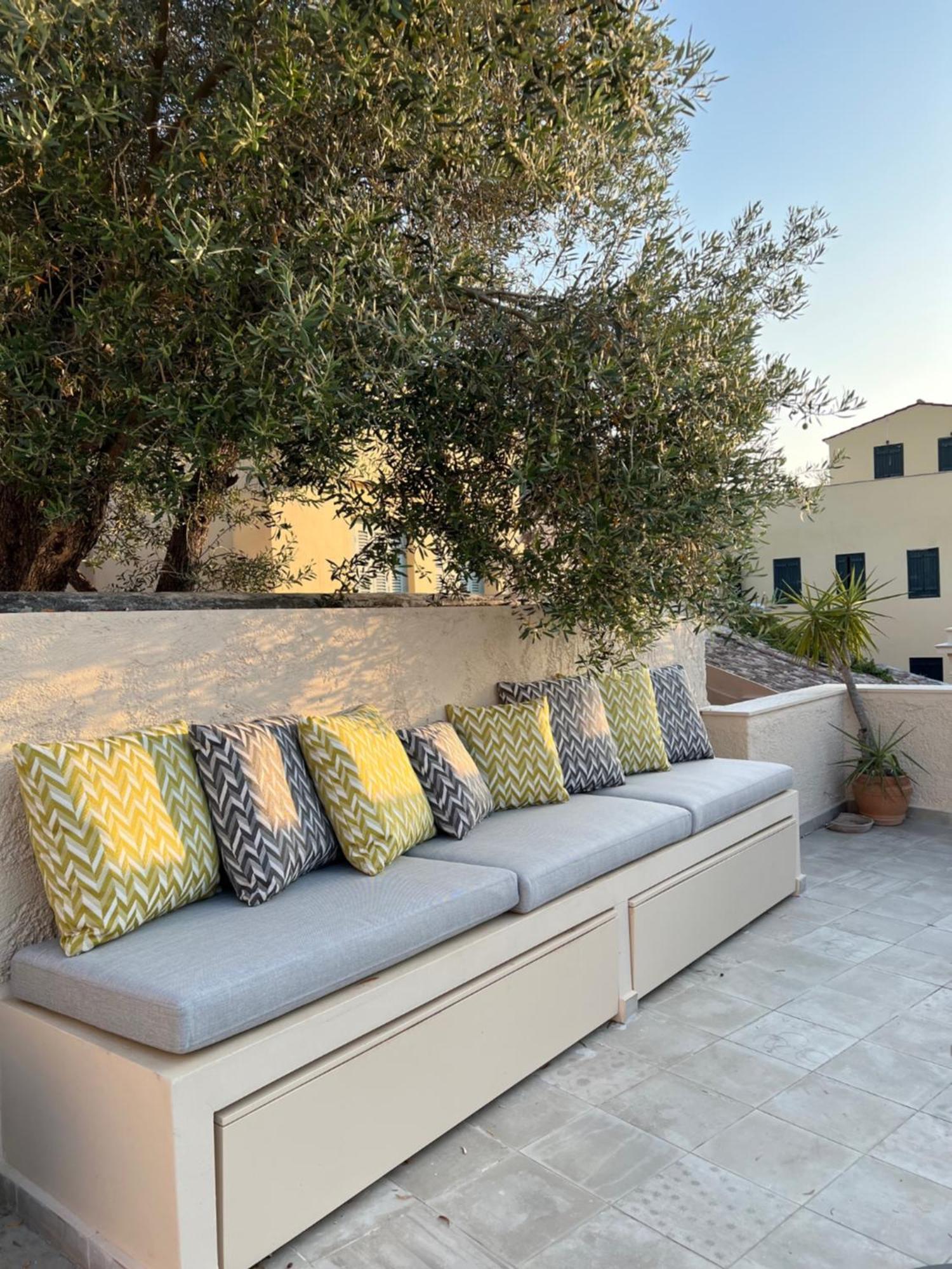 Stylish And Cozy House In Athens, Plaka Apartment Bagian luar foto