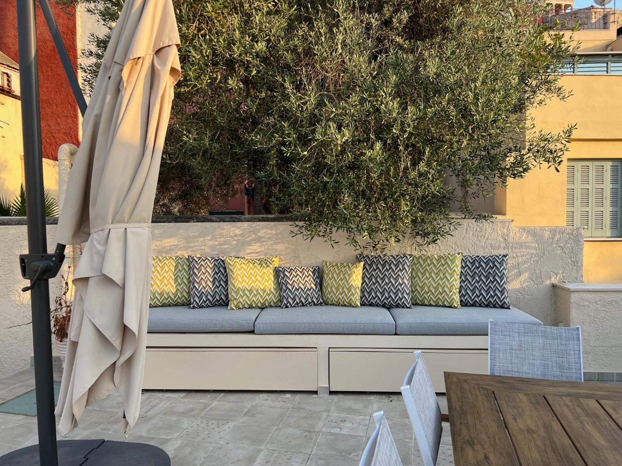 Stylish And Cozy House In Athens, Plaka Apartment Bagian luar foto