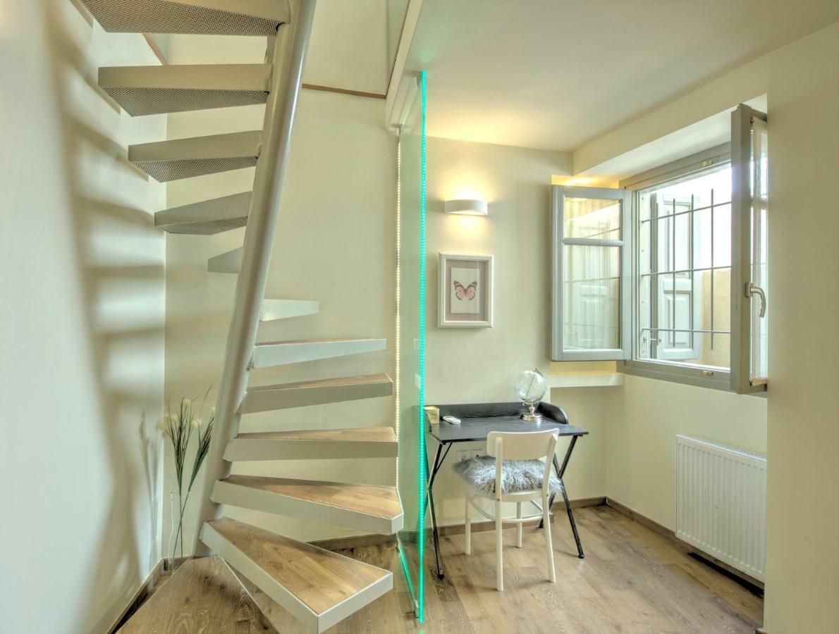 Stylish And Cozy House In Athens, Plaka Apartment Bagian luar foto