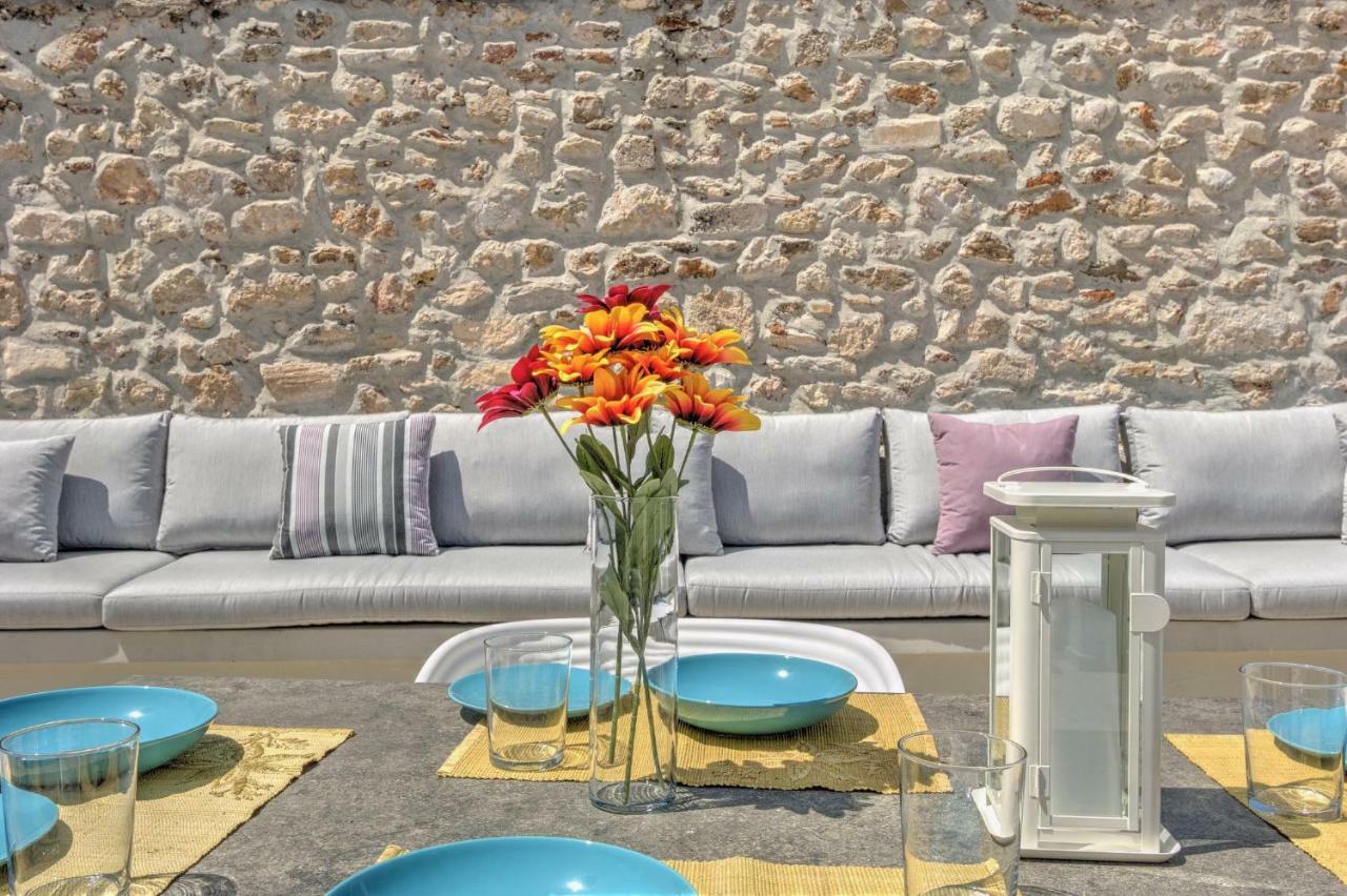 Stylish And Cozy House In Athens, Plaka Apartment Bagian luar foto